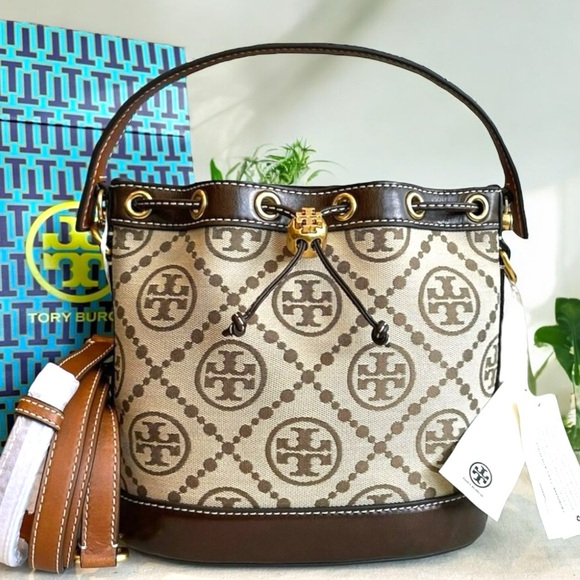 Tory Burch Handbags - NWT Tory Burch Bag
